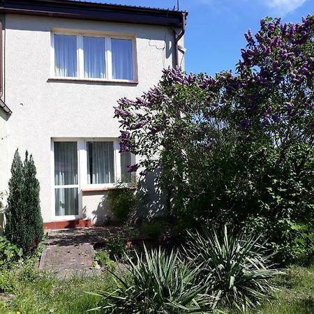 Apartament - 3 Pokojowe Dwupoziomowe Mieszkanie Z Ogrodem 크로코바 외부 사진