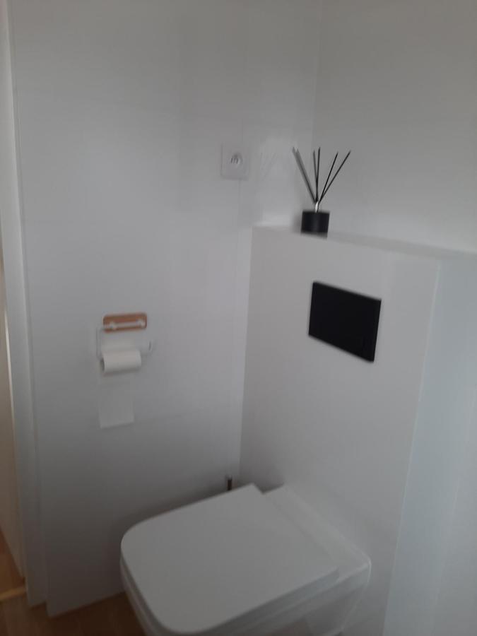 Apartament - 3 Pokojowe Dwupoziomowe Mieszkanie Z Ogrodem 크로코바 외부 사진